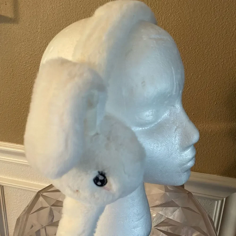 Sanrio TYPE Ear Muffs with Moveable Ears!